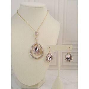 Sparkling Crystal Teardrop Necklace and Dangle Earrings Set Rose Gold Tone